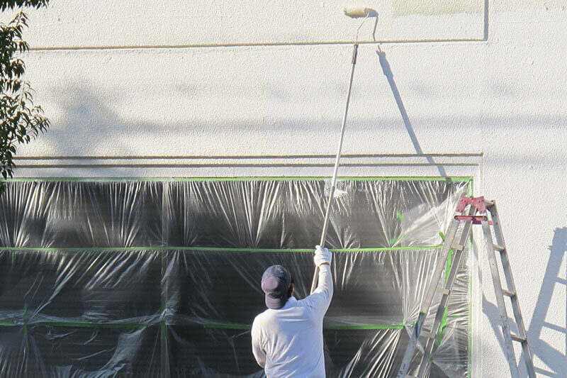 プロの職人による確かな外壁塗装・屋根塗装をお約束します。